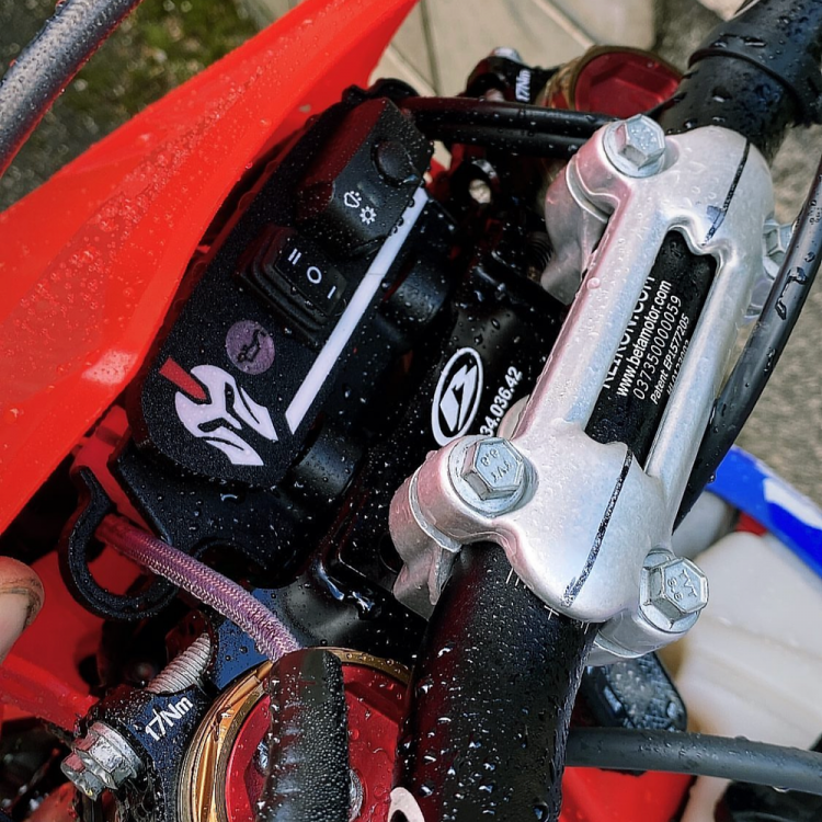 Spartan - Mx Parts Enduro Motorcycle Headlight Dashboard BETA Fits BETA RR 2010 -2025 BETA xtrainer 2015 - 2025 Spartan - Mx Parts Enduro Motorcycle Headlight Dashboard BETA Fits BETA RR 2010 -2025 BETA xtrainer 2015 - 2025