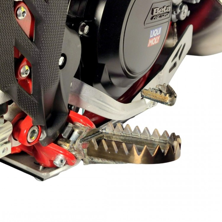 Mitigator Gator Foot Pegs Fits Beta Xtrainer 2015-2025 / Beta RR 2015-2019